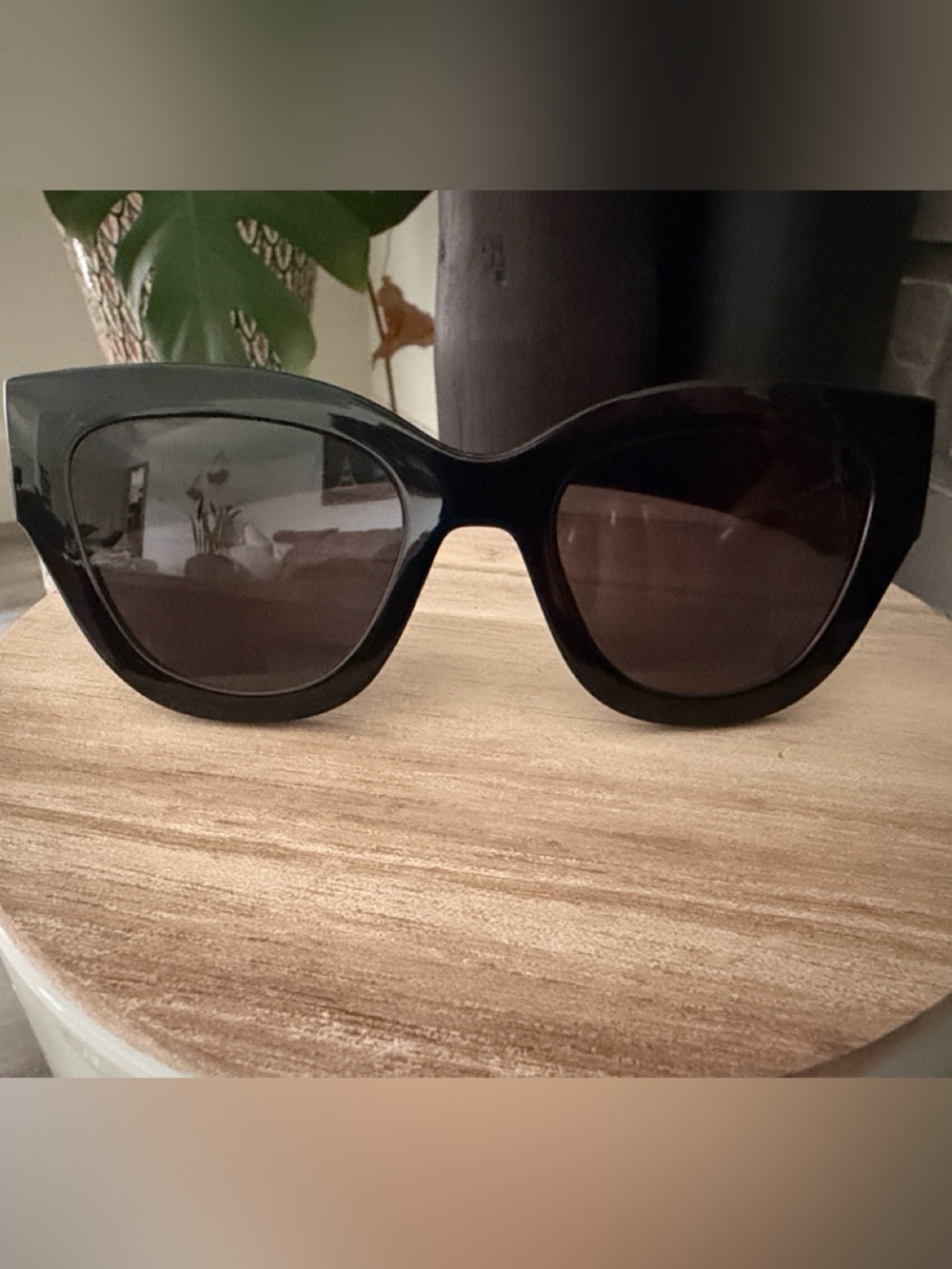 Longchamp Black Oversized Cat-Eye Sunglasses